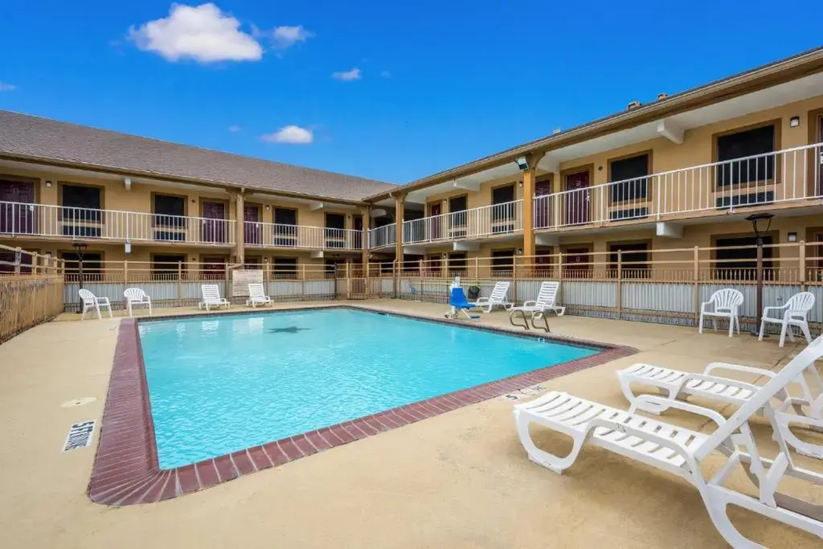 Red Roof Inn College Station