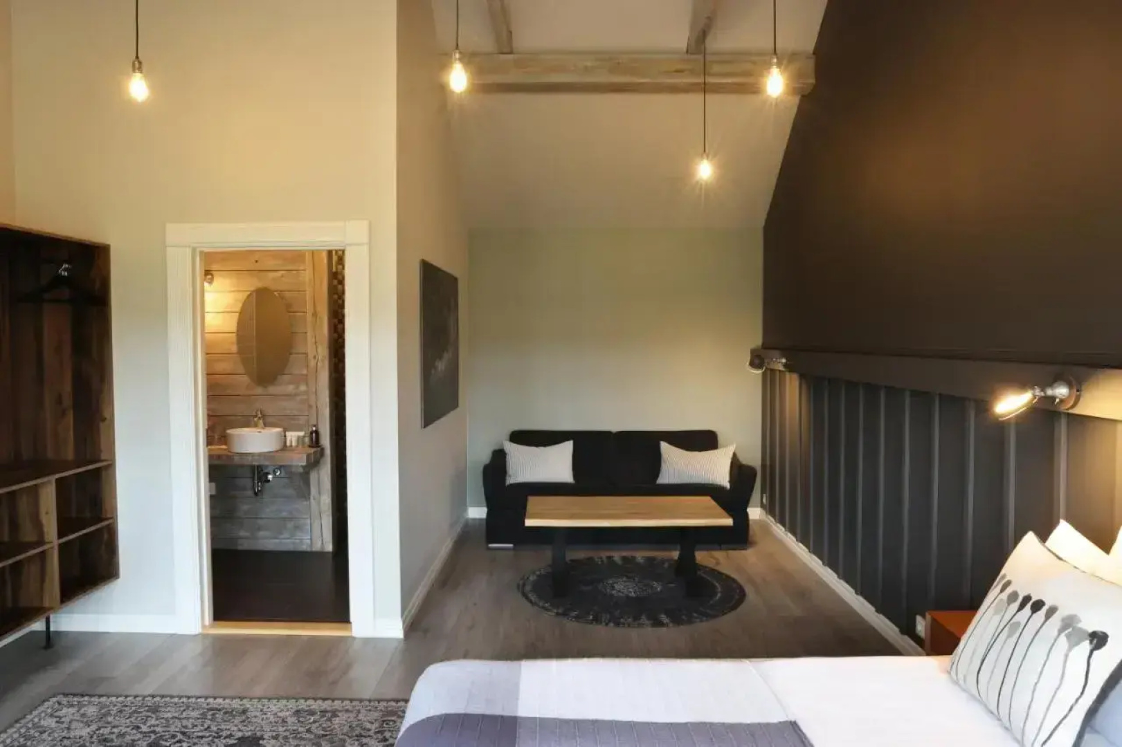 Fosshotel Hellnar