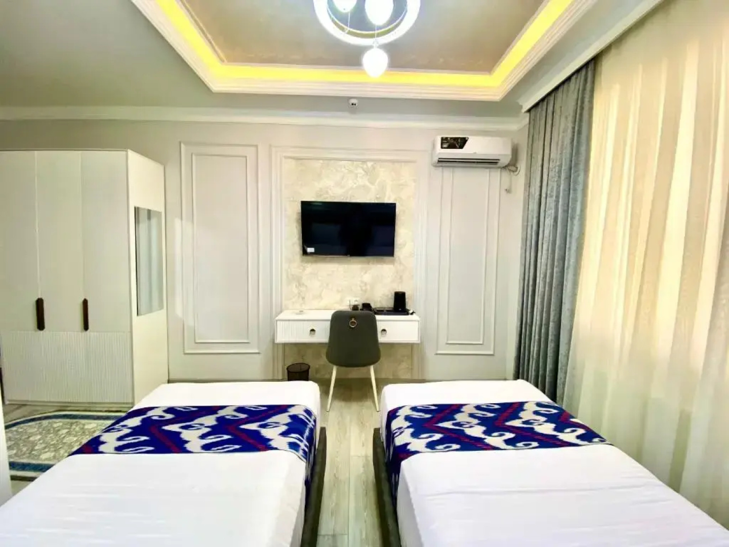 Hotel Isakhoja