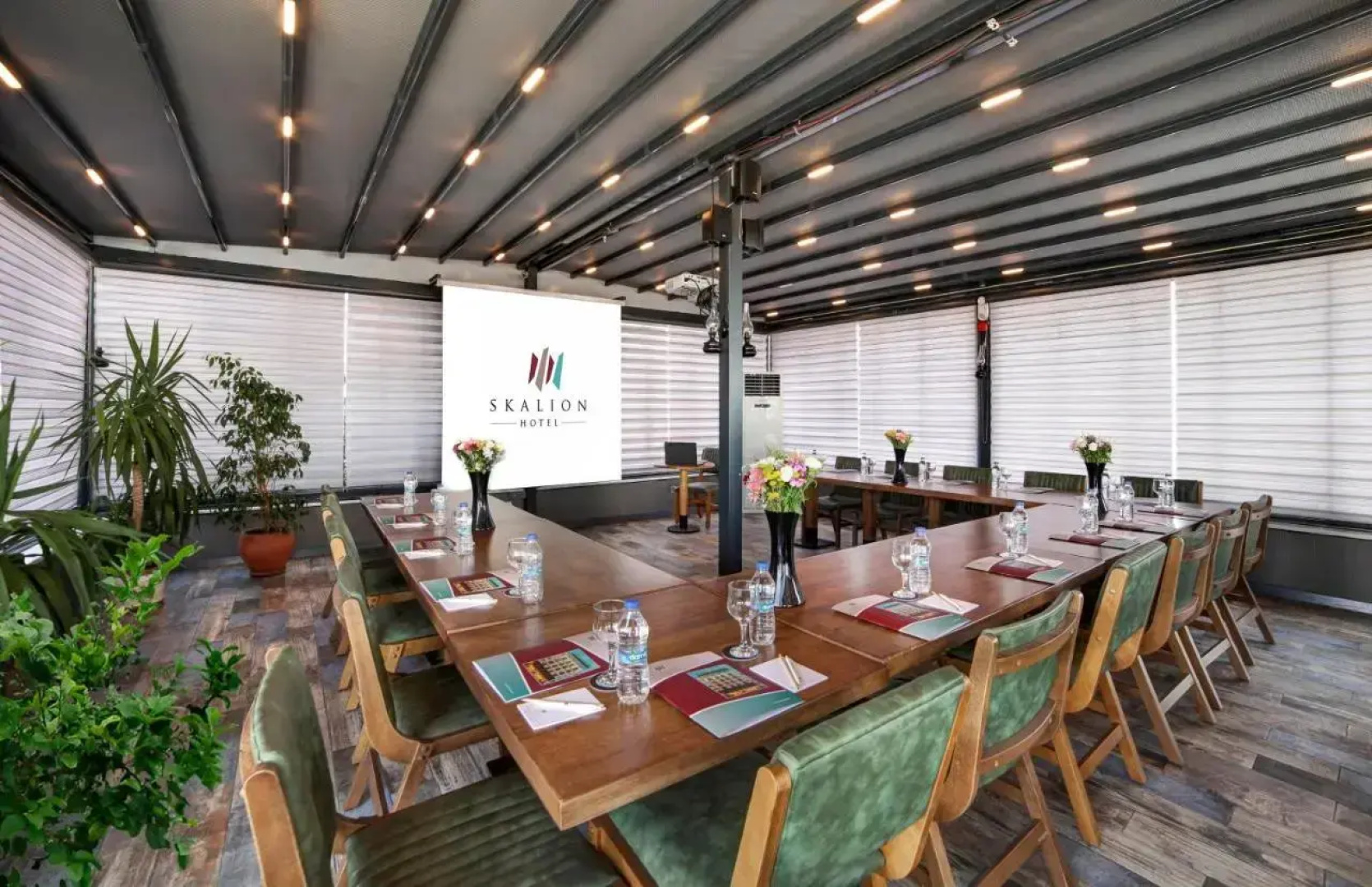 Skalion Hotel