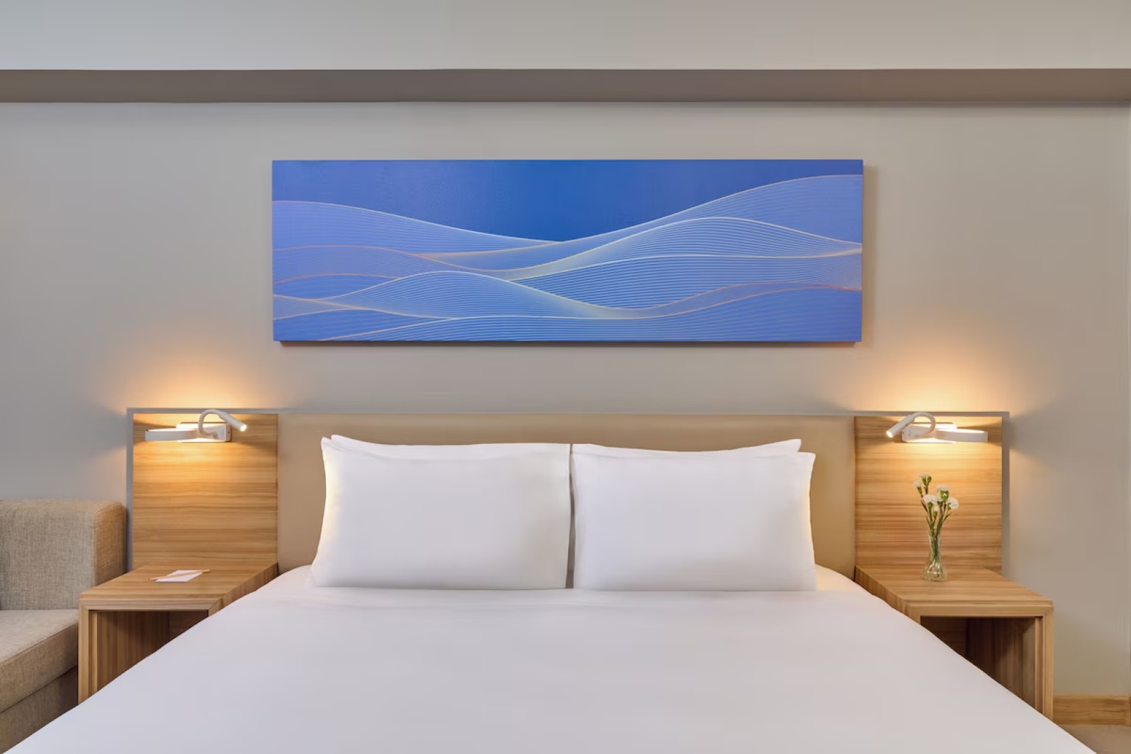 Отель Journeyhub Phuket Patong