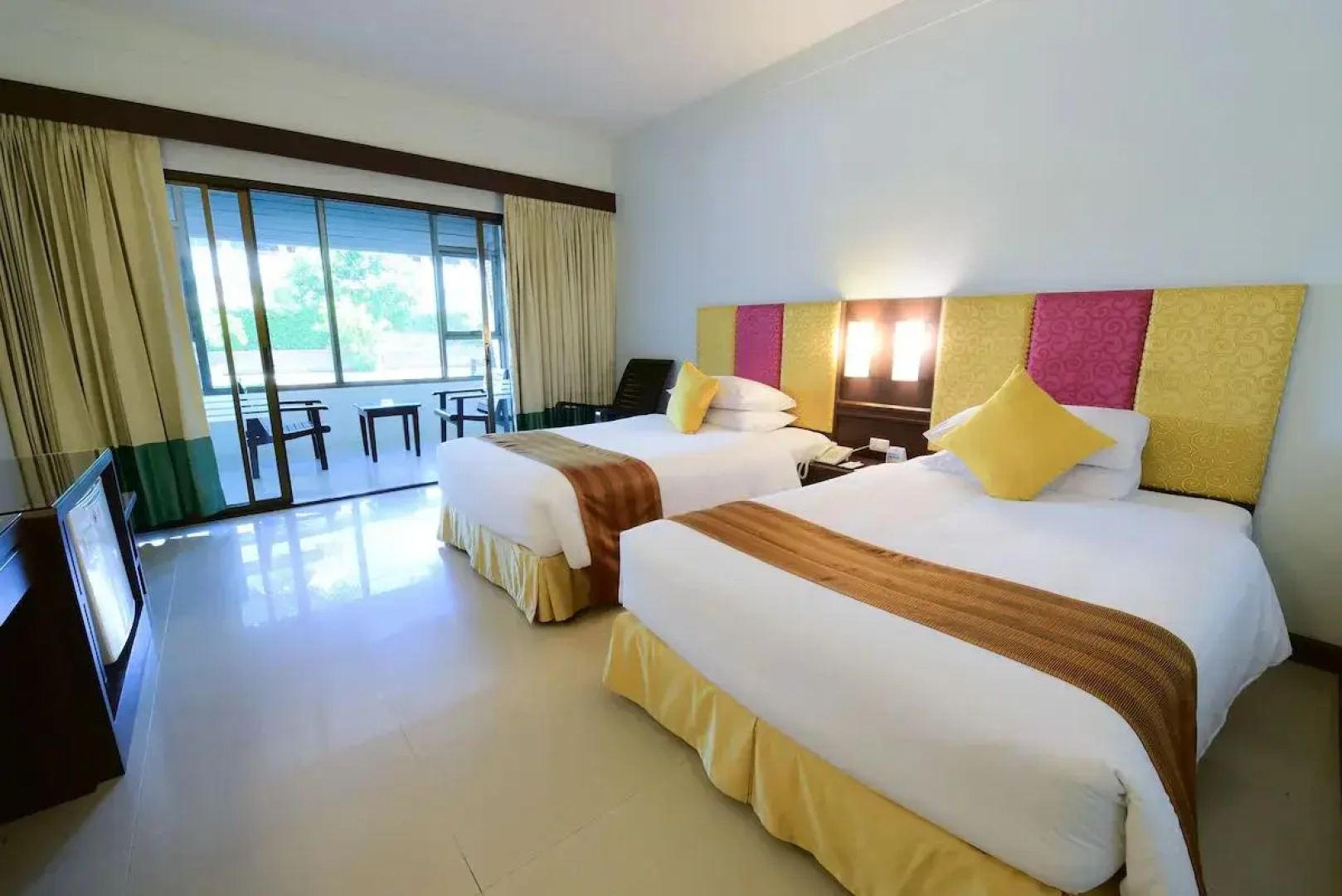 Отель Patong Resort