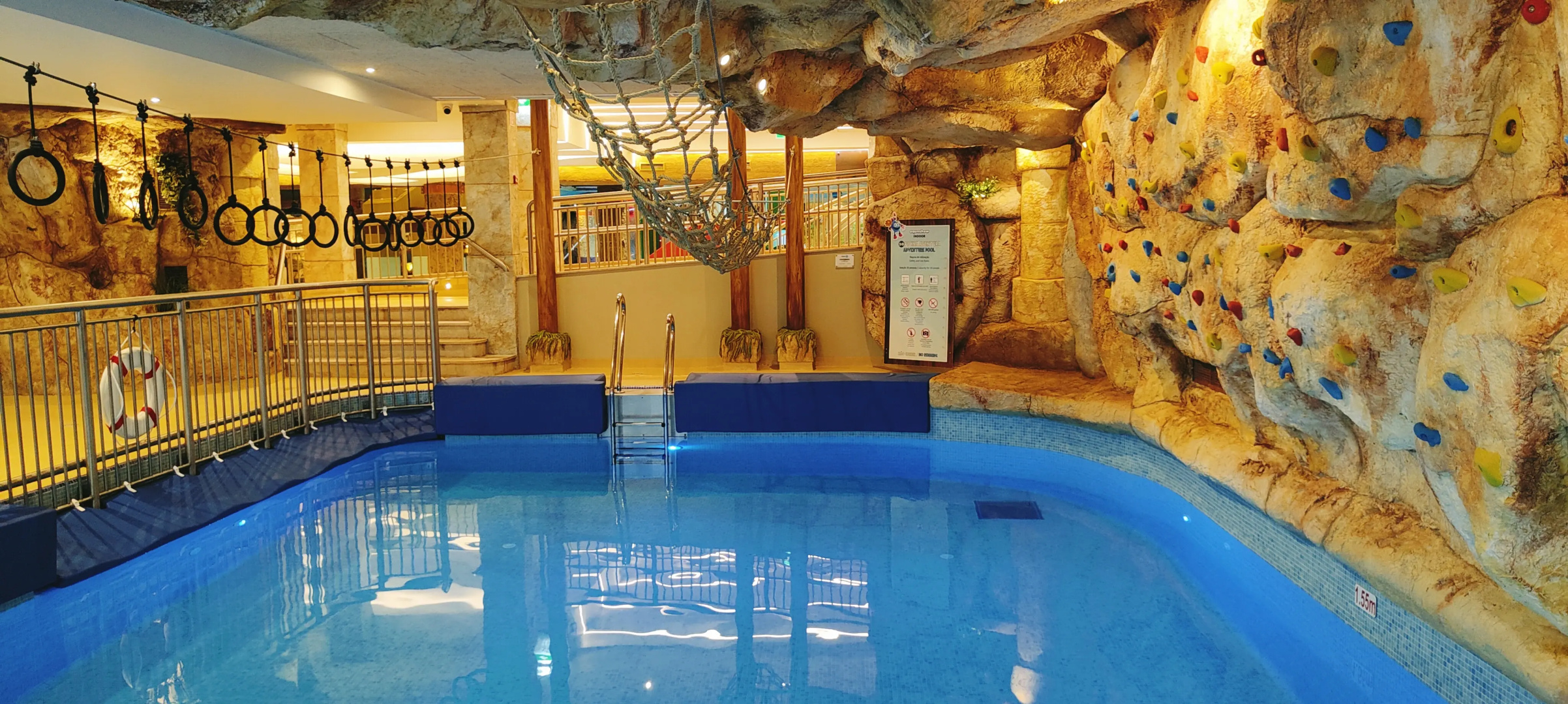 Aquashow Park Hotel