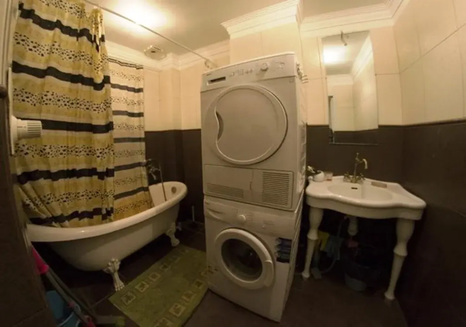Elite Hostel