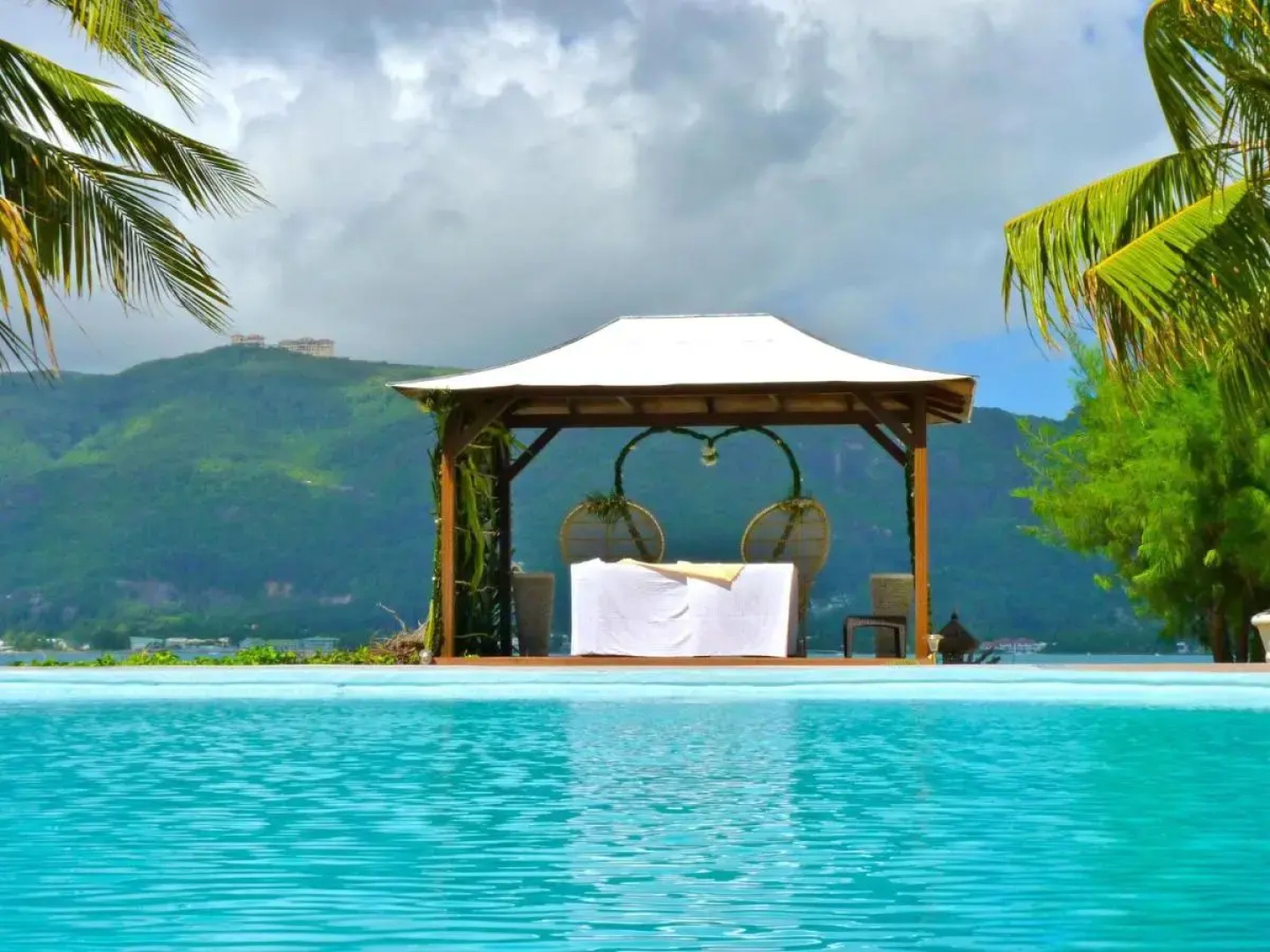 L Habitation Cerf Hotel
