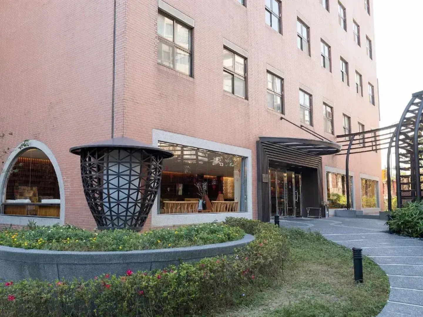 Mellow Fields Hotel