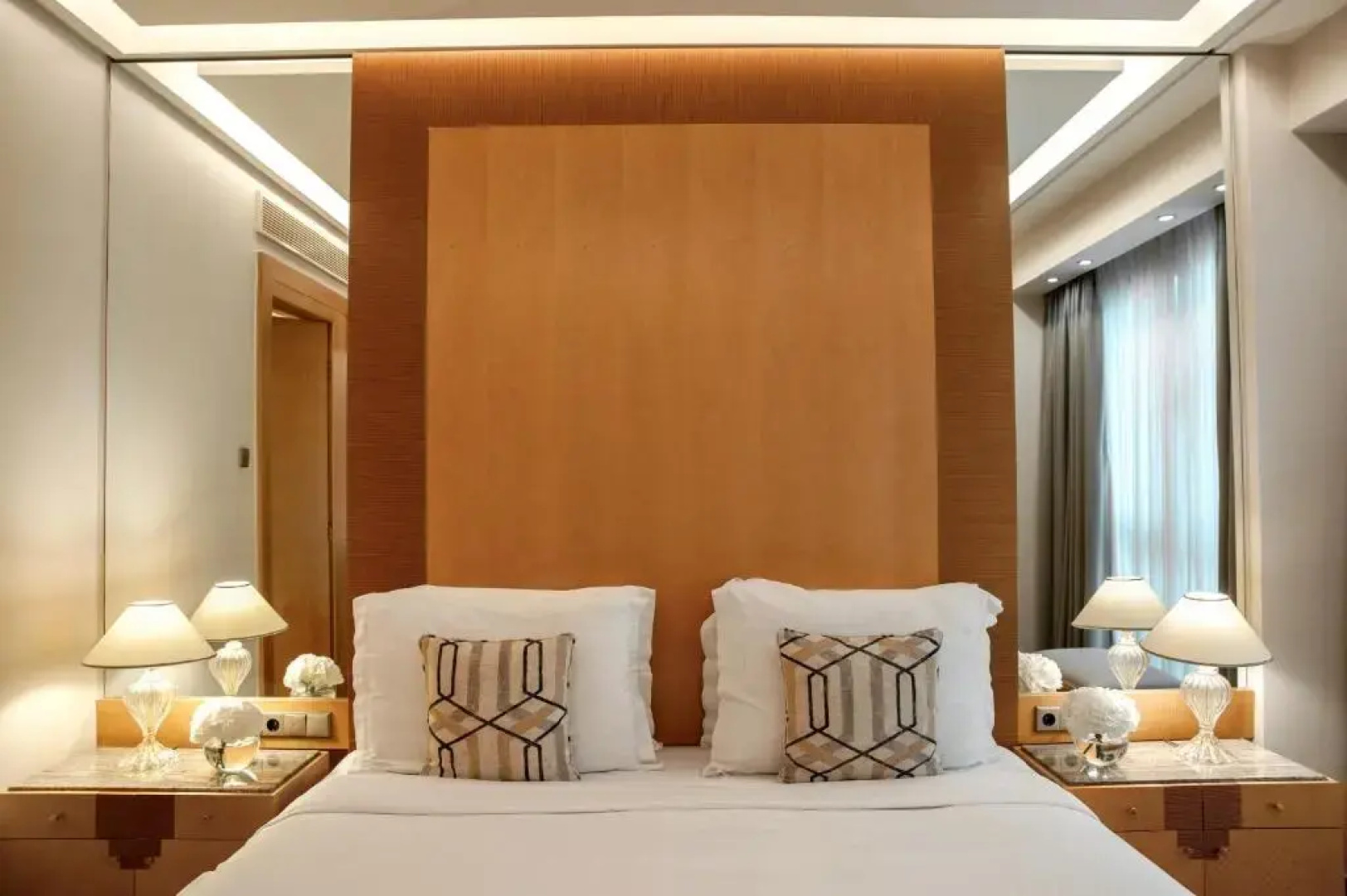 Отель Melia Athens