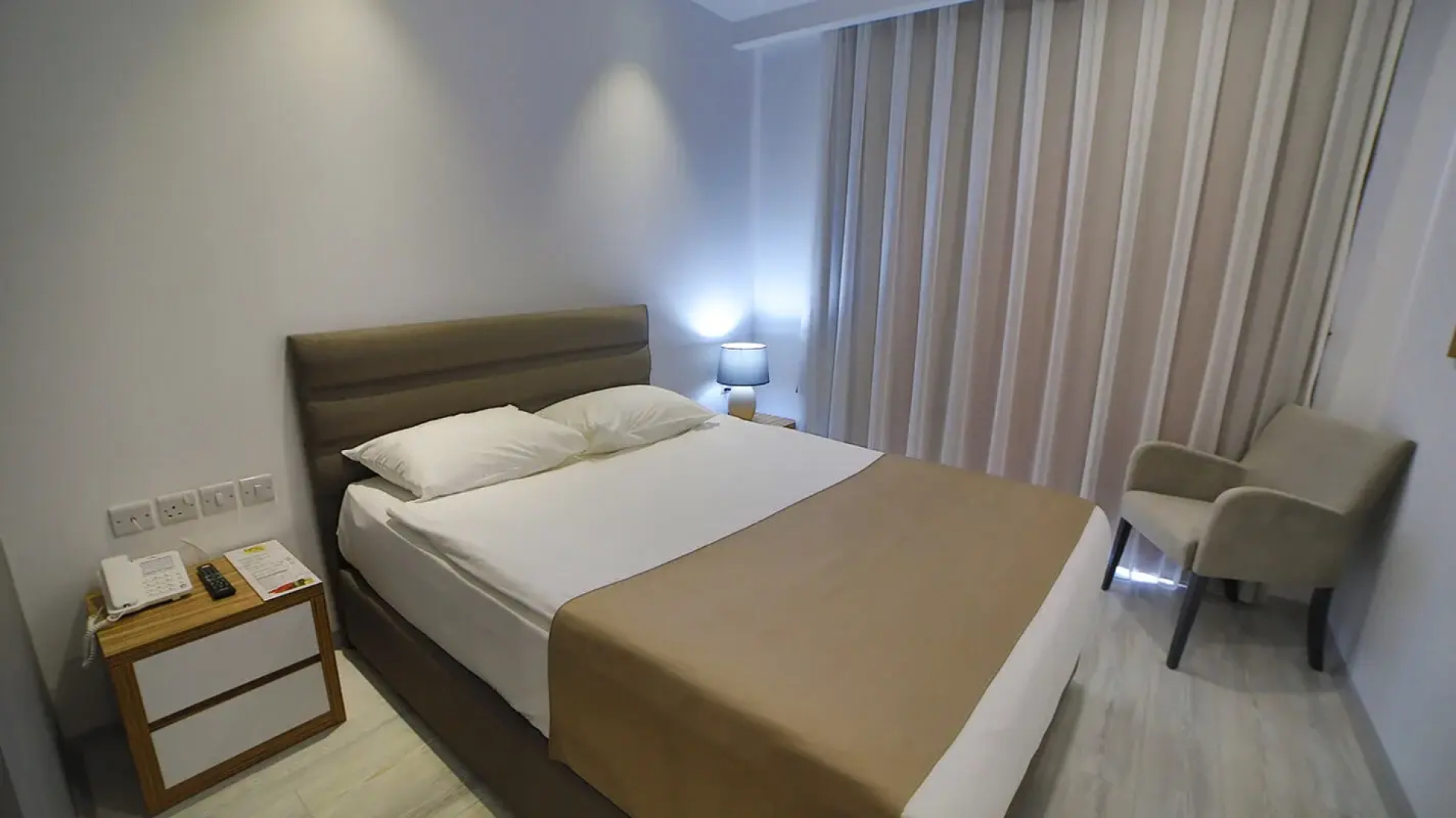 Hotel Sun