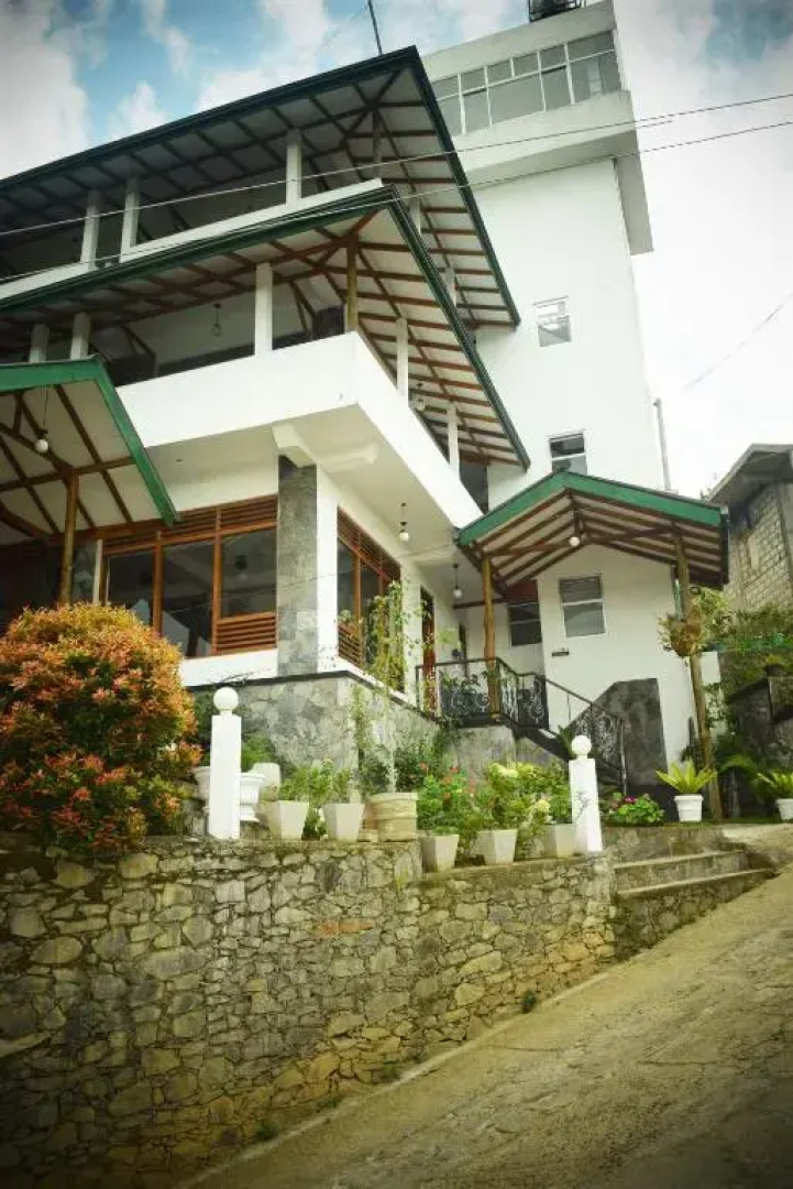 Lakshmis Hotel