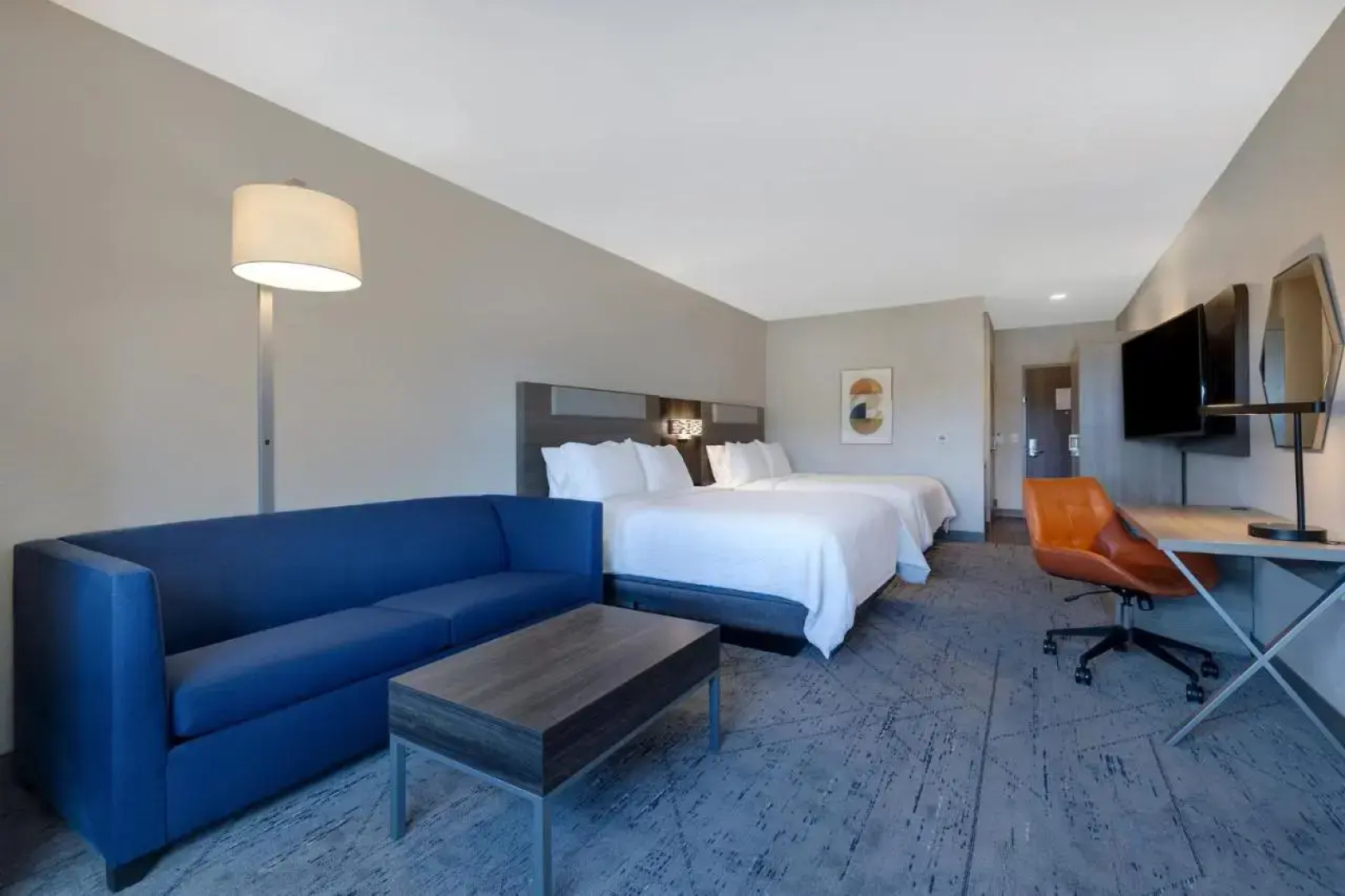 Отель Holiday Inn Express & Suites Chino Hills by IHG