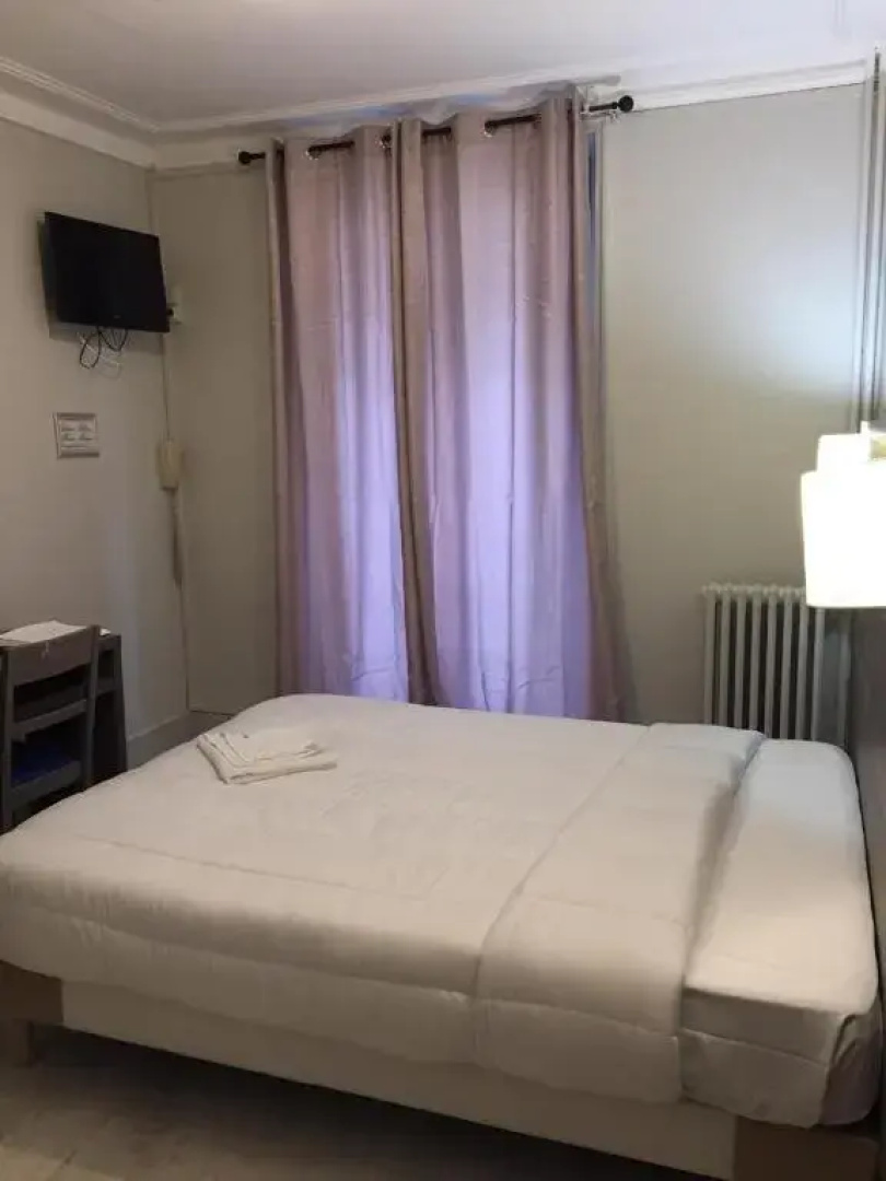 Pax Hotel