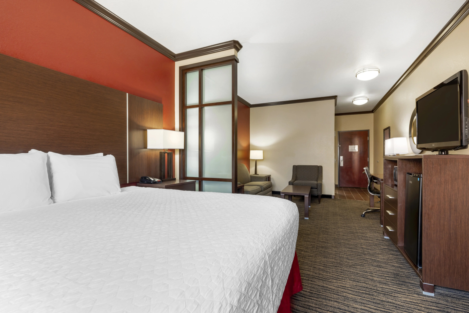 Best Western Plus Classic Inn & Suites