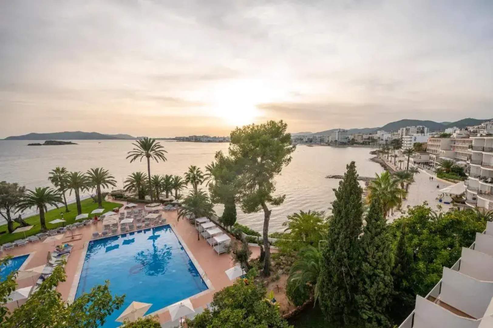 Отель THB Los Molinos - Adults Only