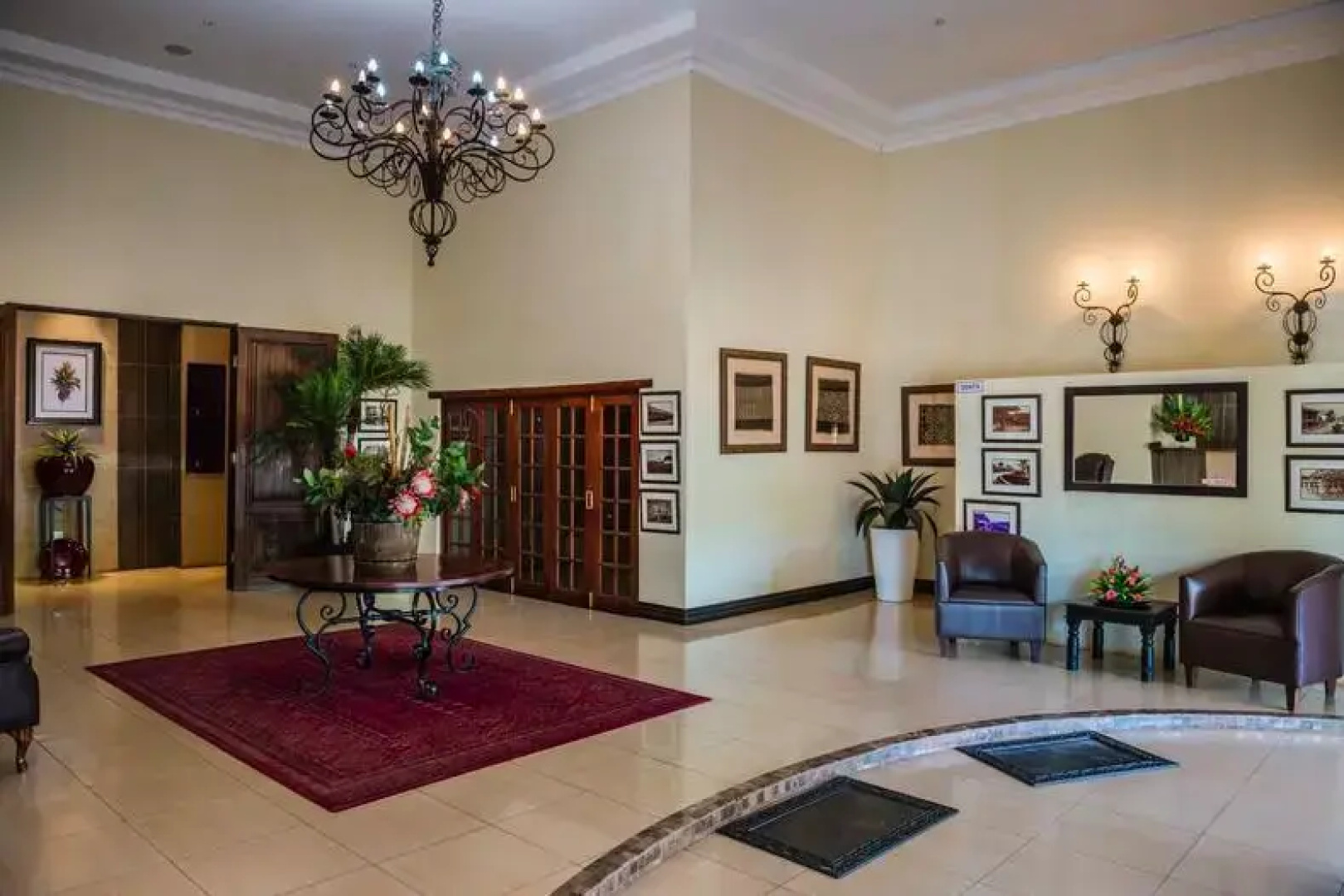 Royal Solwezi Hotel
