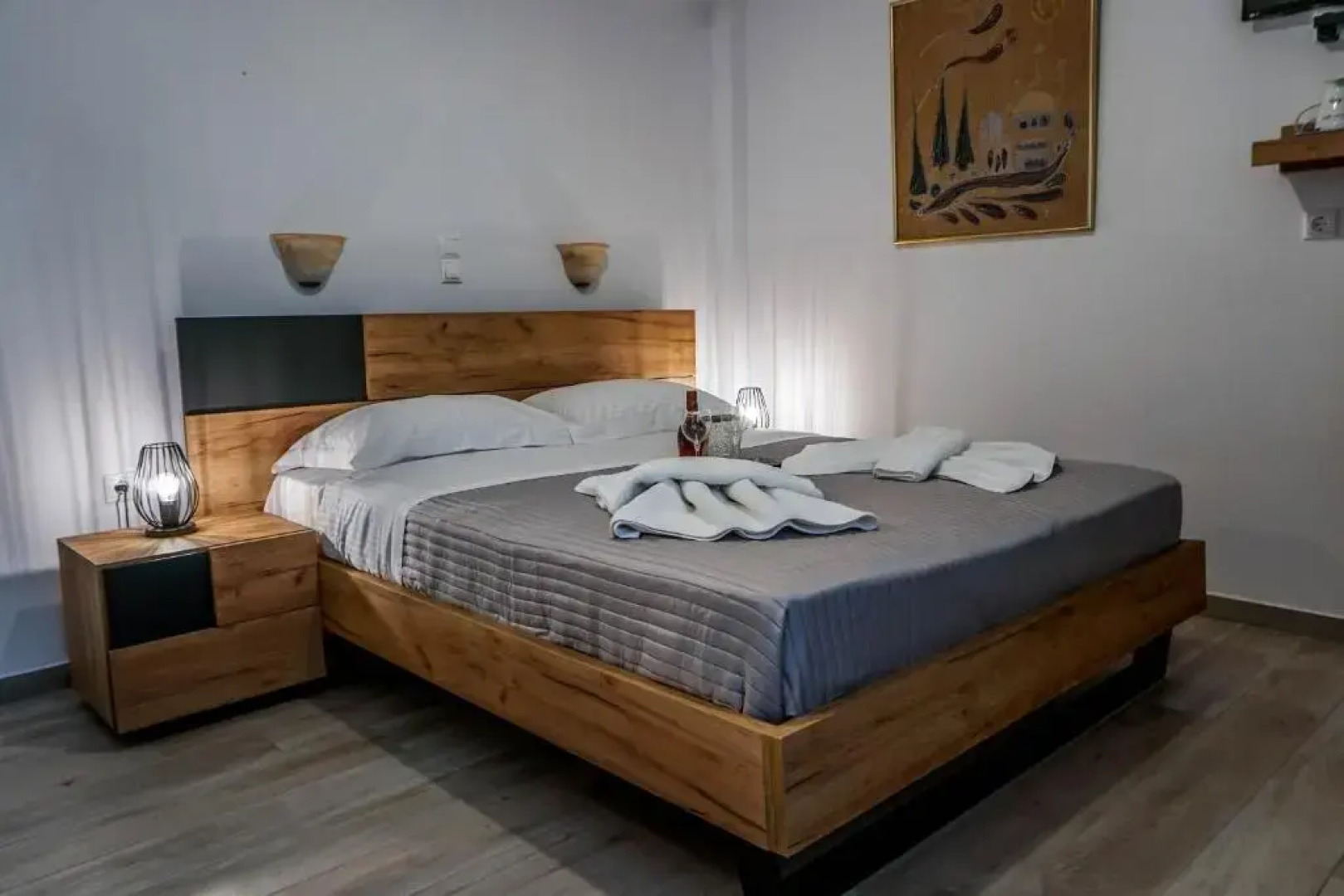 Avra Studios & Apartments