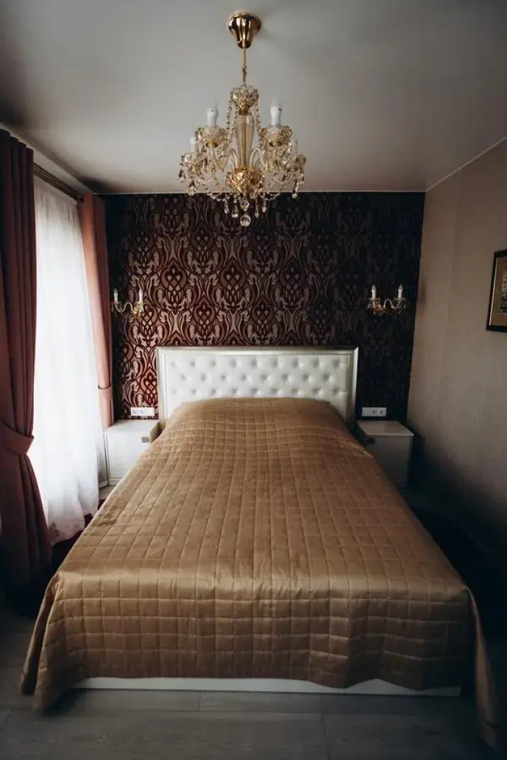 Butik-otel' Troitskij