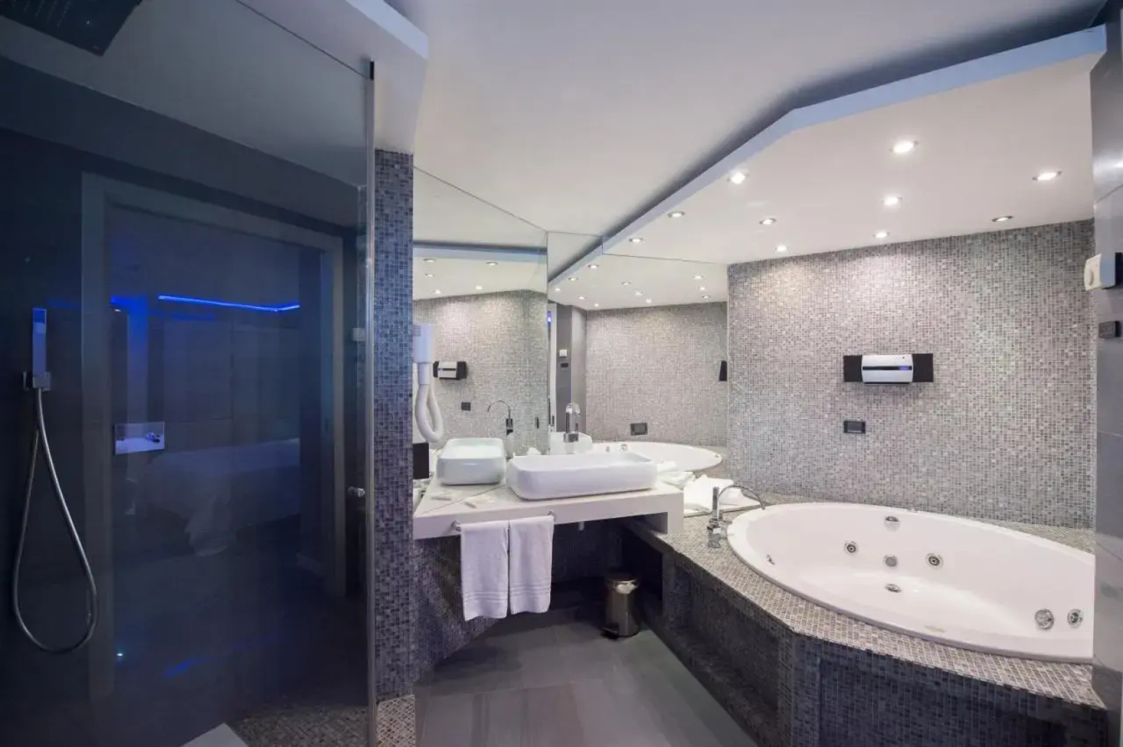 Ibis Styles Palermo Cristal
