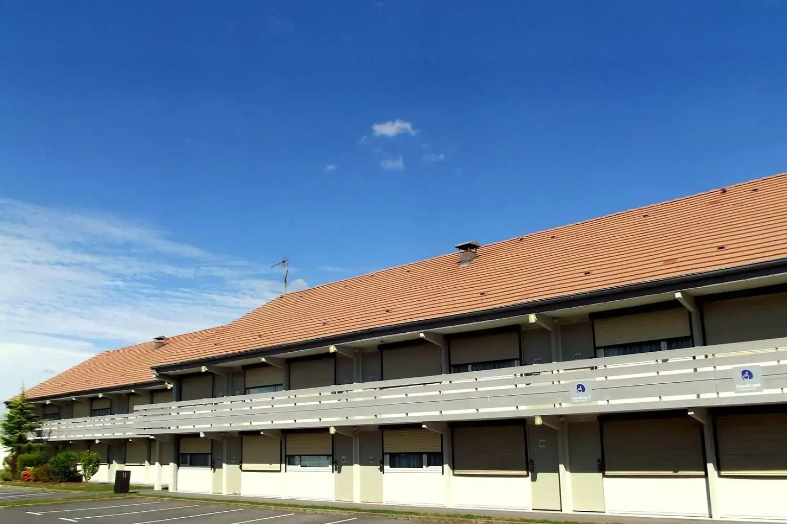 Kyriad Chantilly Sud - Luzarches