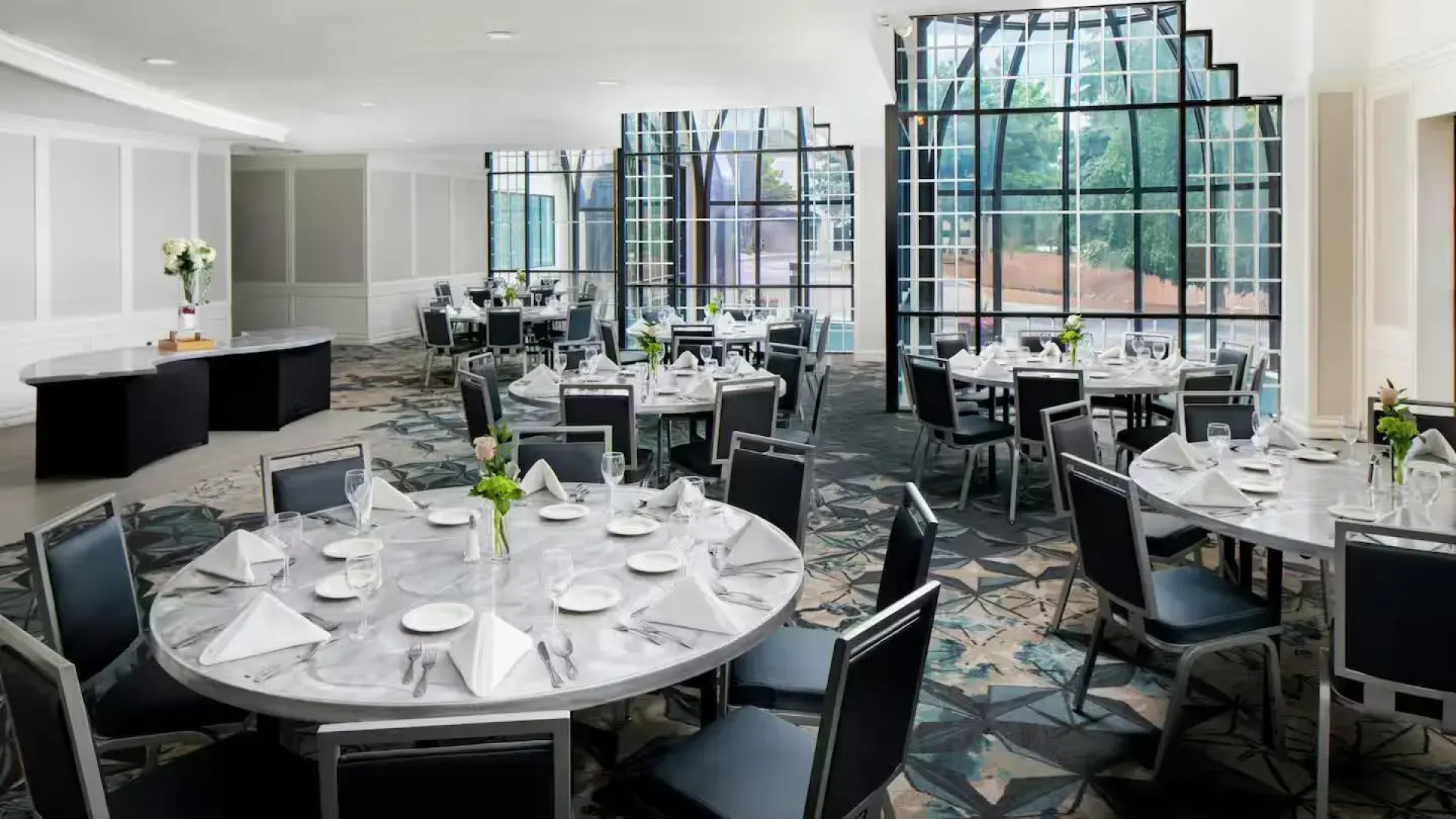 DoubleTree by Hilton Nashua