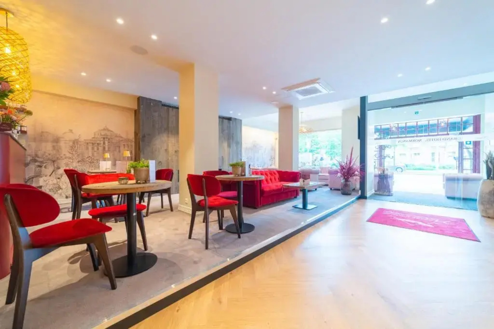 Grand Hotel Normandy by CW Hotel Collection