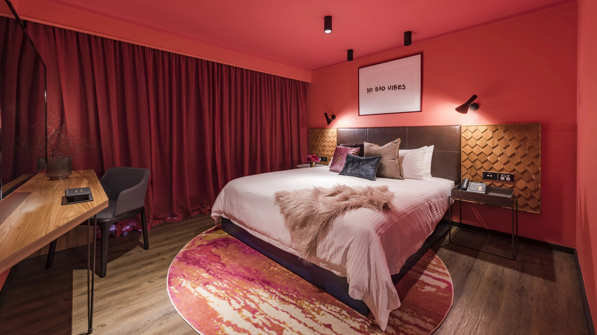 Отель Naumi Auckland Airport