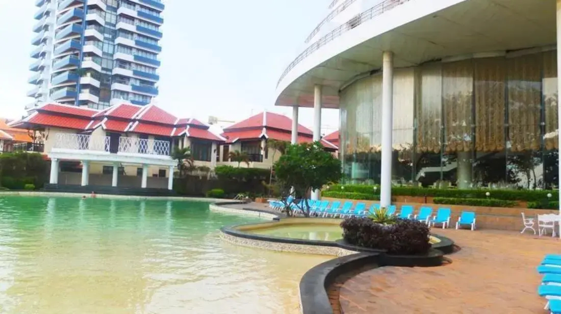 Adriatic Palace Hotel Pattaya