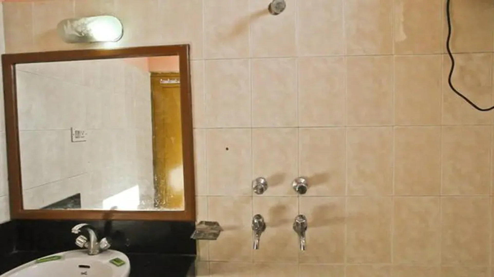 Hotel Sahil