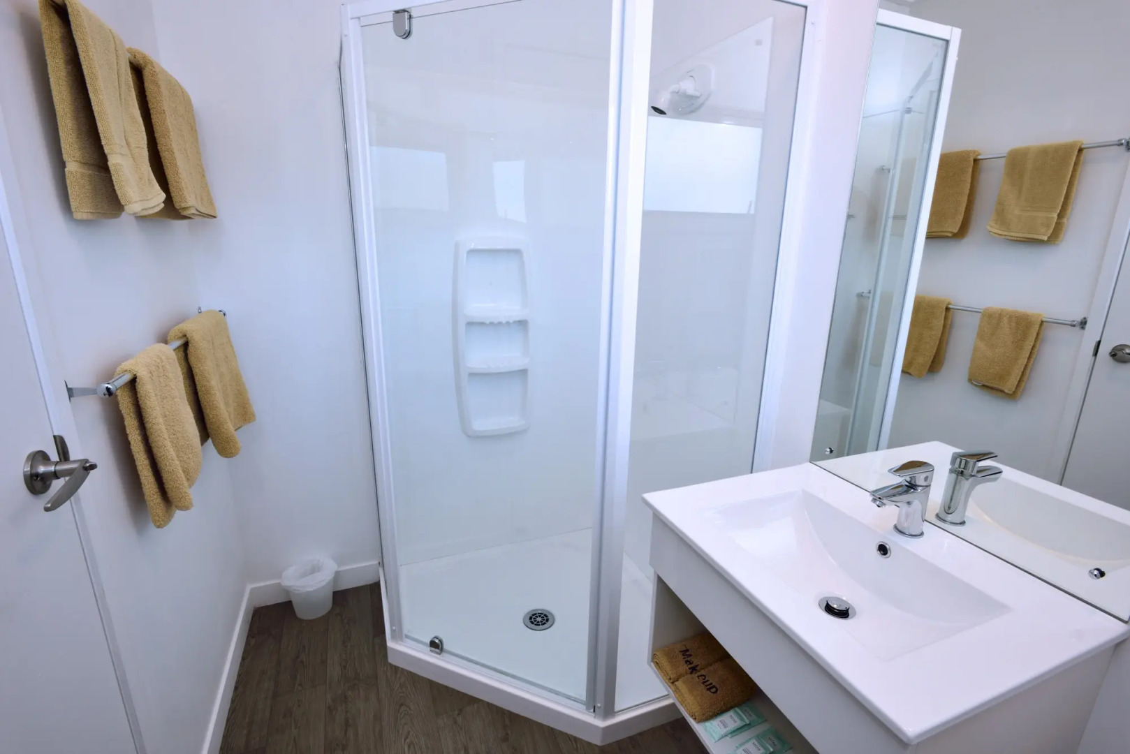 Avalon Motel Thames – Wenzel Motels