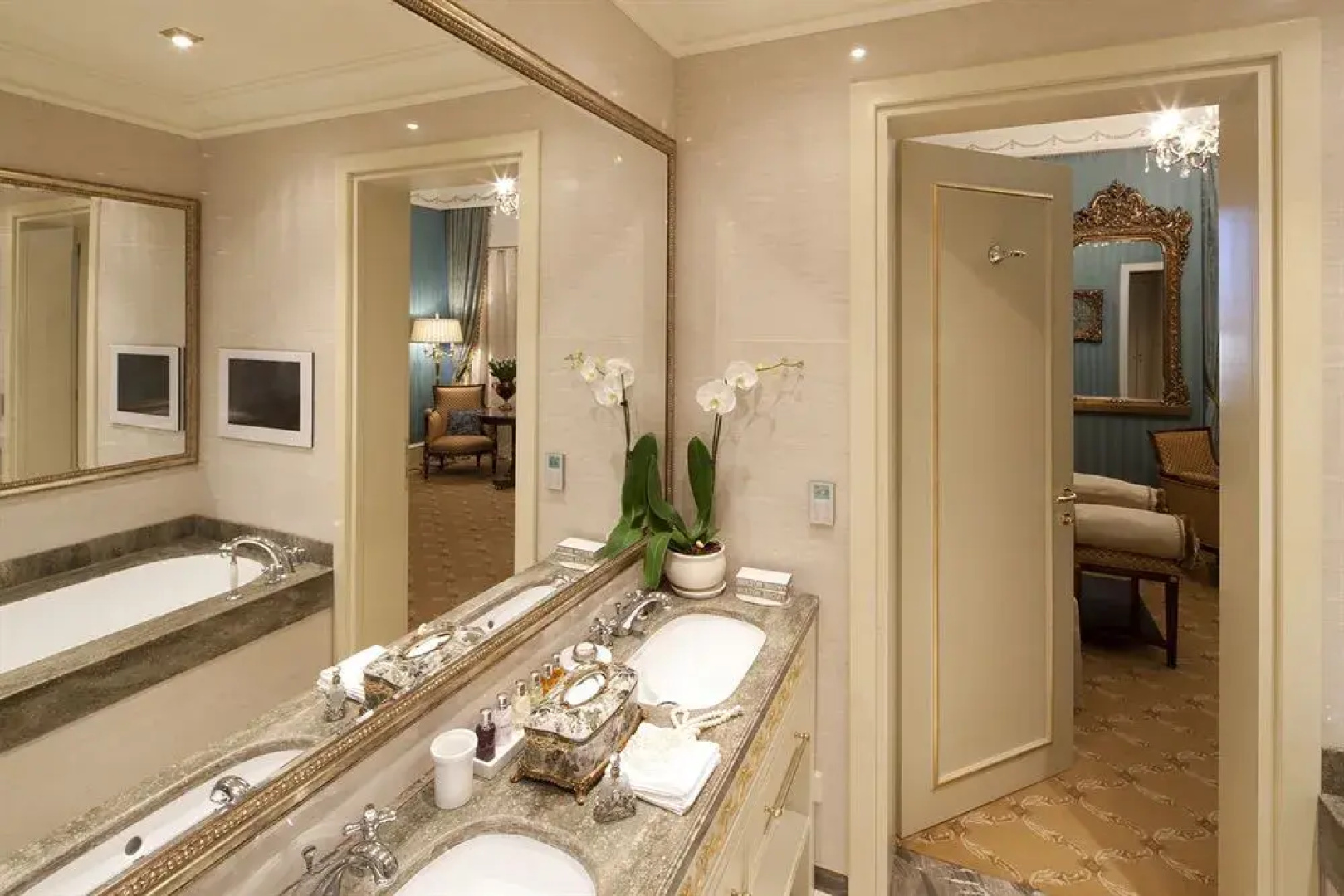 Astrum Spa Conference Hotel