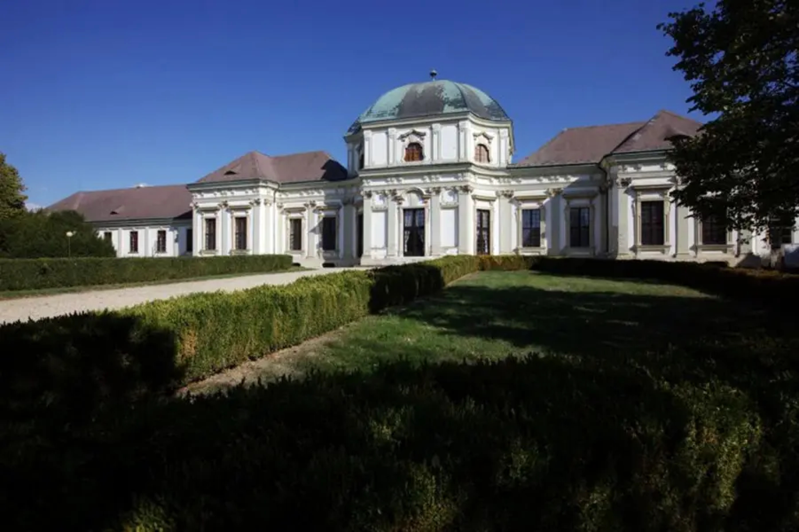 Savoyai Kastelyszallo