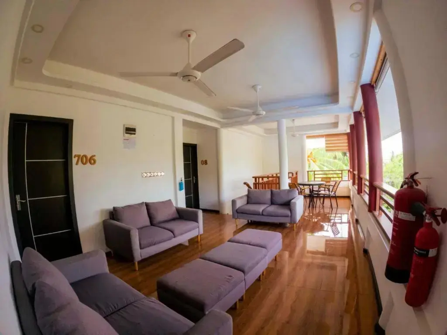 K Inn Kaashidhoo