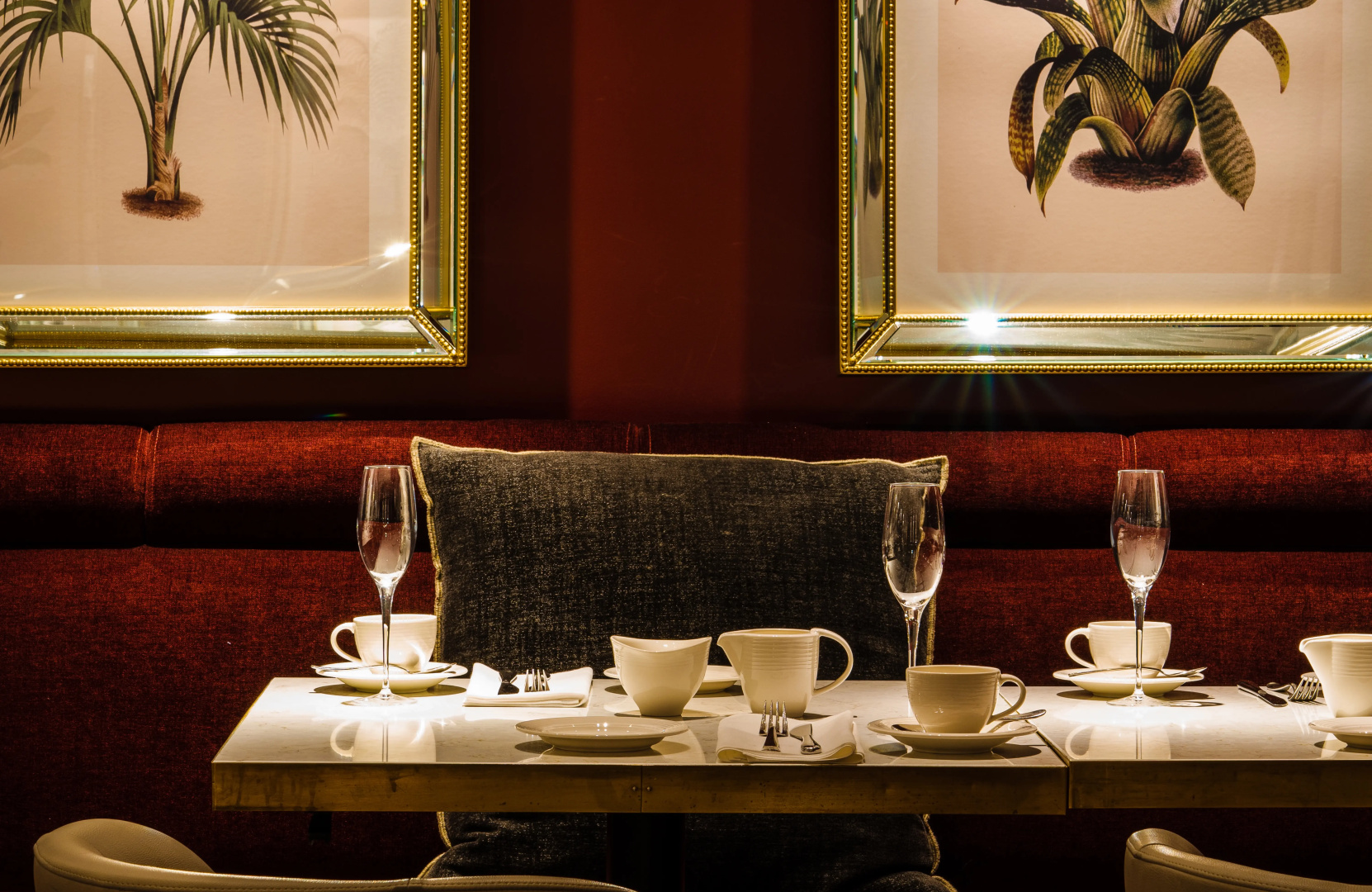Strand Palace Hotel