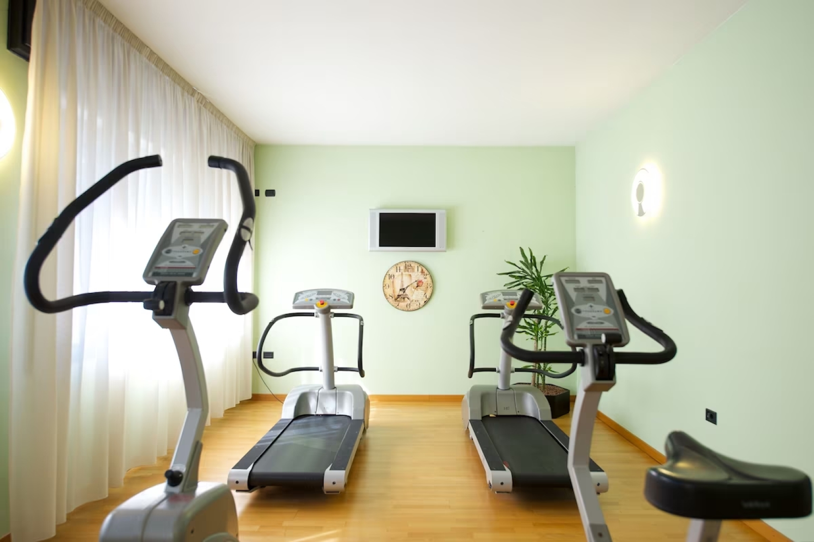 Отель Mercure Astoria Reggio Emilia