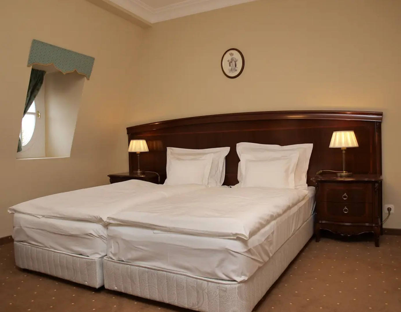 La Contessa Castle Hotel