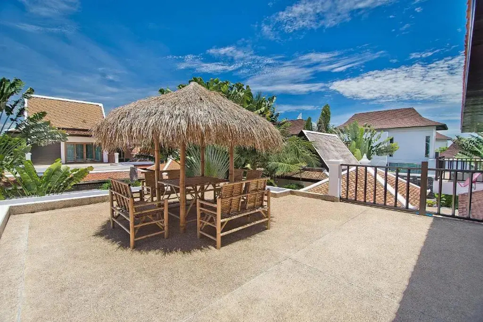 Tropicana Pool Villa