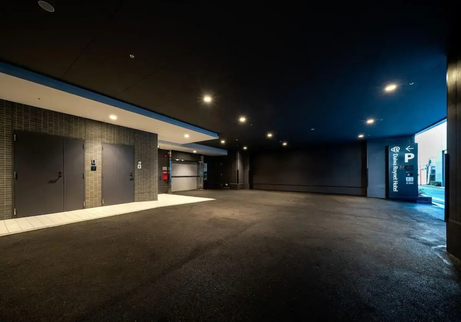 Отель Daiwa Roynet Hotel Tokyo Kyobashi PREMIER