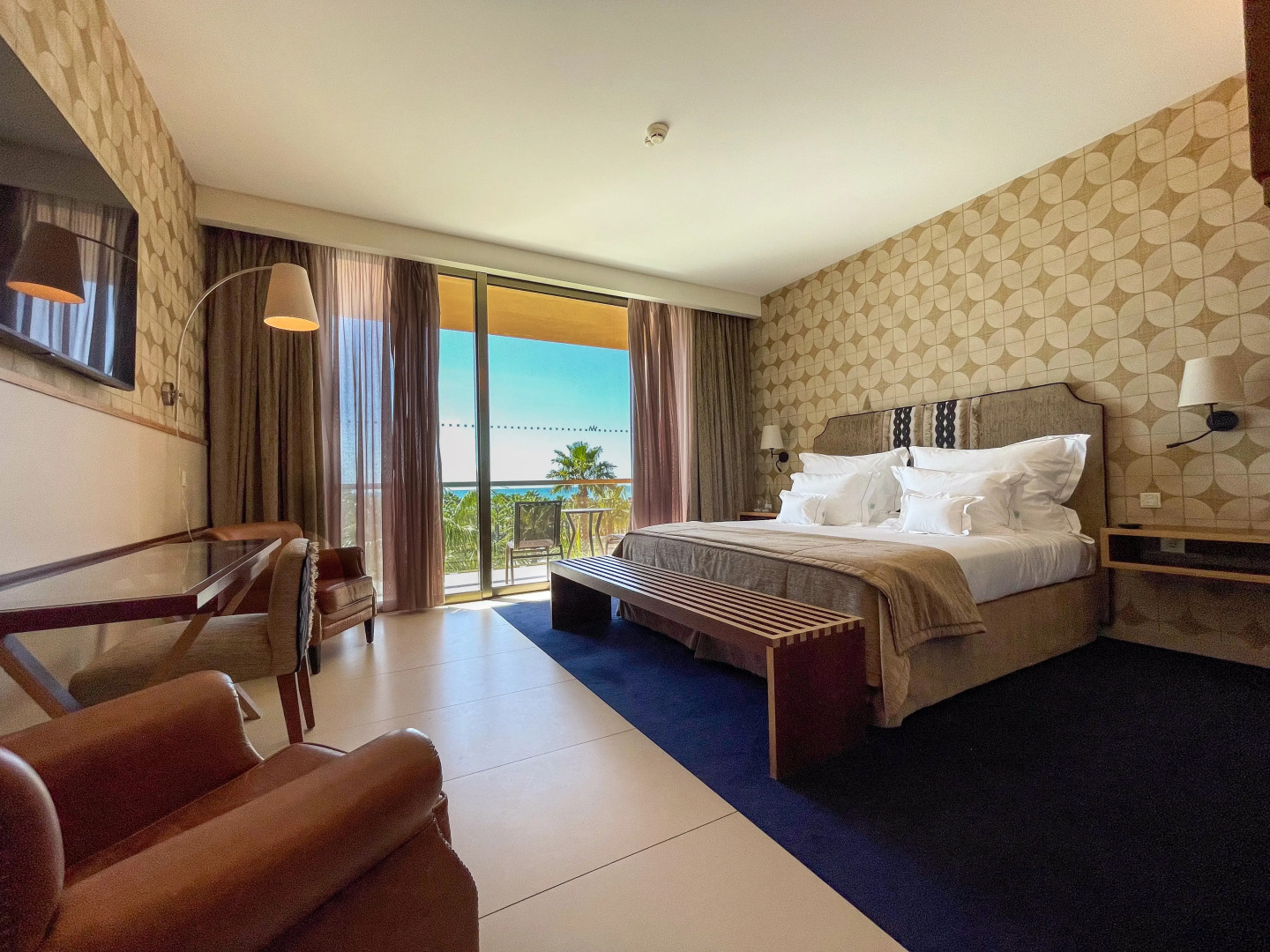 Wine & Books by the Sea