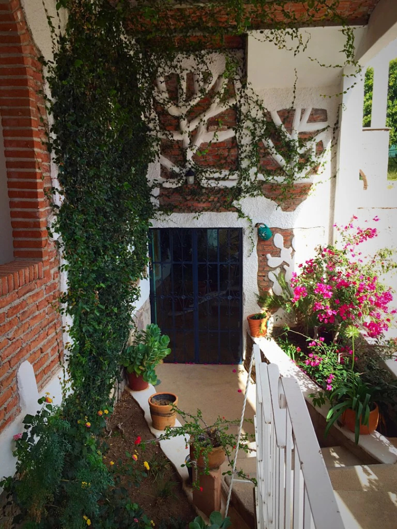 Casa Zuniga Bed and Breakfast