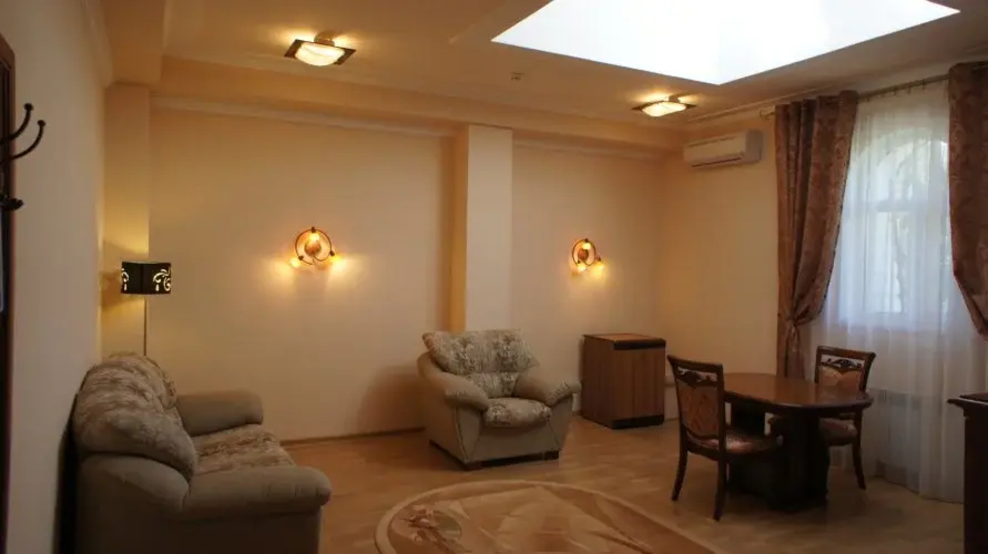 Villa Caprice