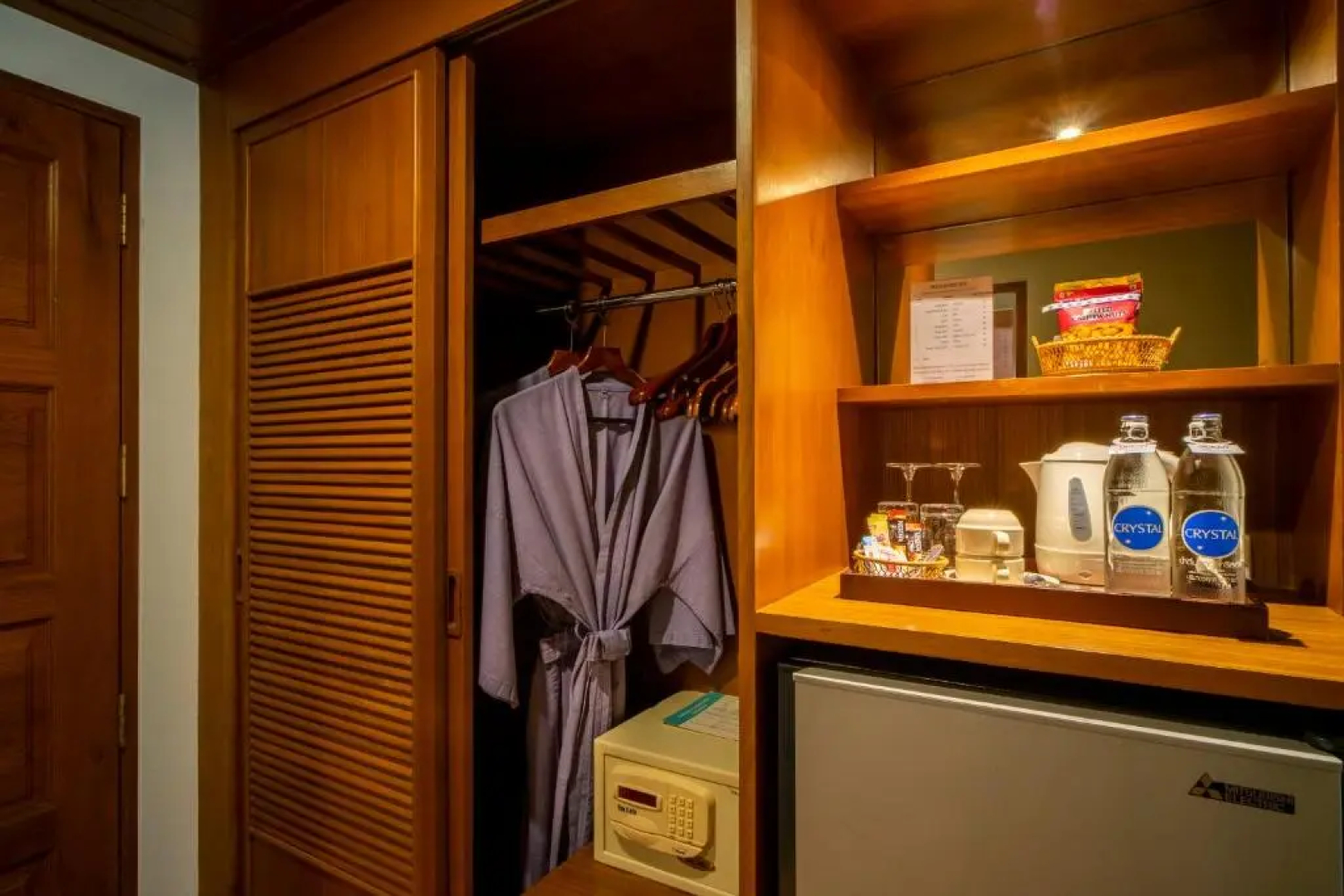 Отель Best Western Premier Bangtao Beach Resort and Spa