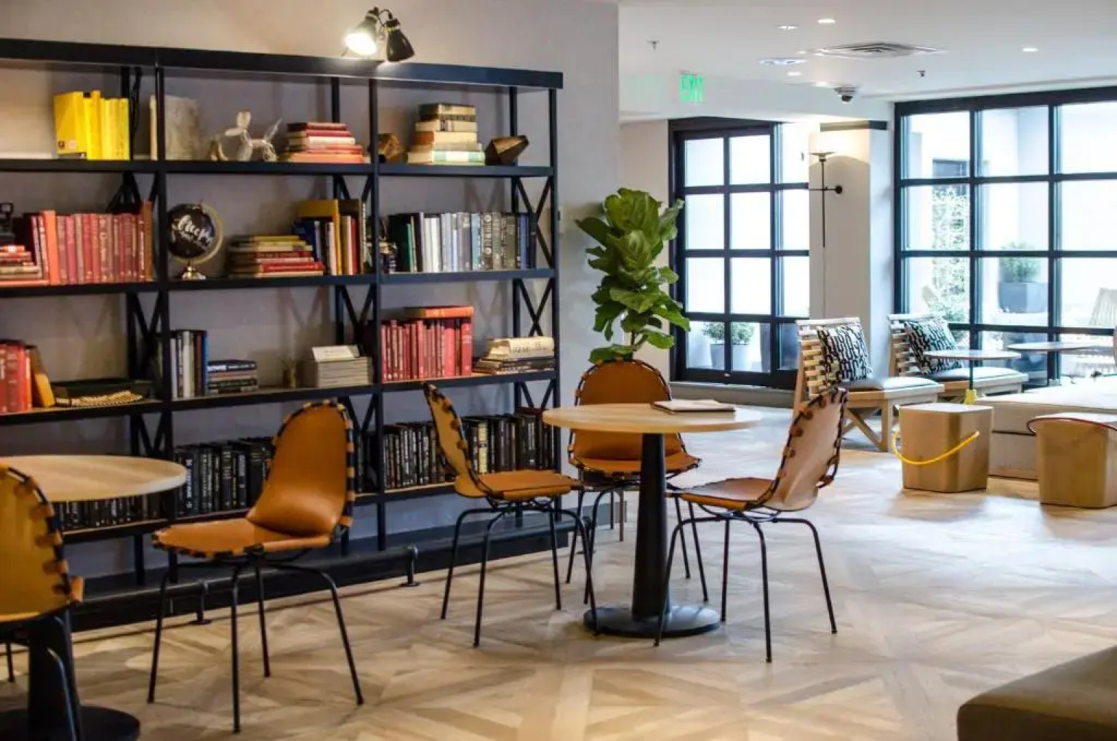 Freepoint Cambridge, Tapestry Collection By Hilton