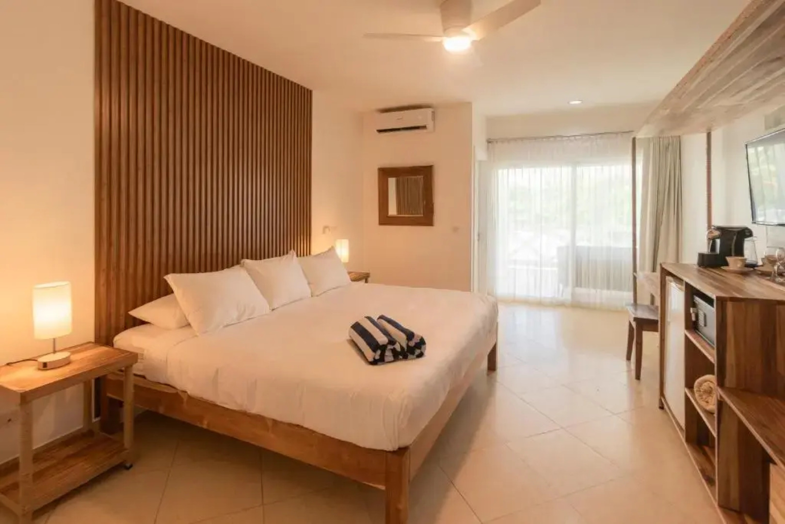 Hotel Santa Teresa by the Beach