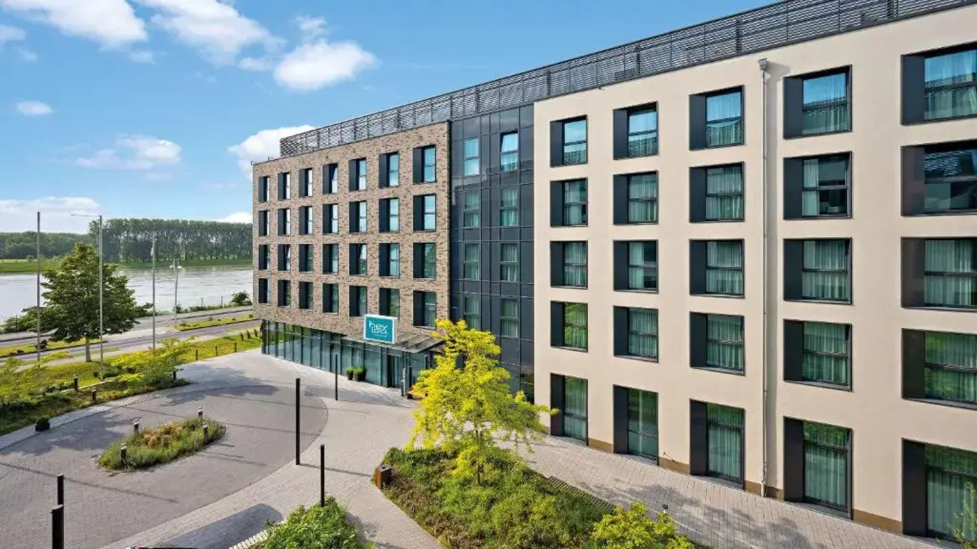 Hey Lou Hotel Monheim am Rhein	