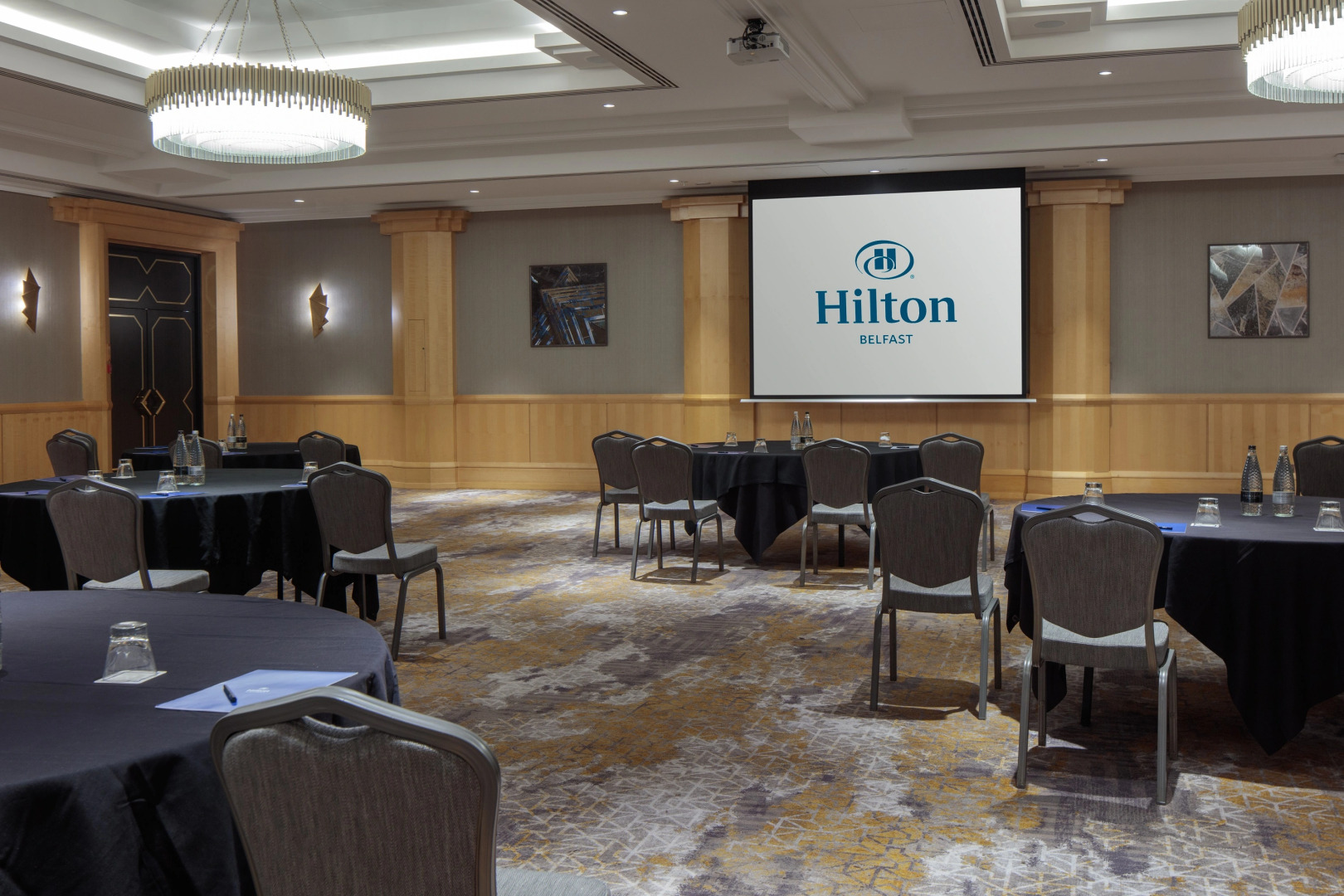 Отель Hilton Belfast