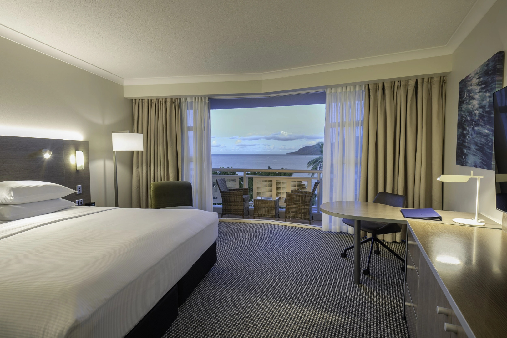 DoubleTree by Hilton Hotel Cairns
