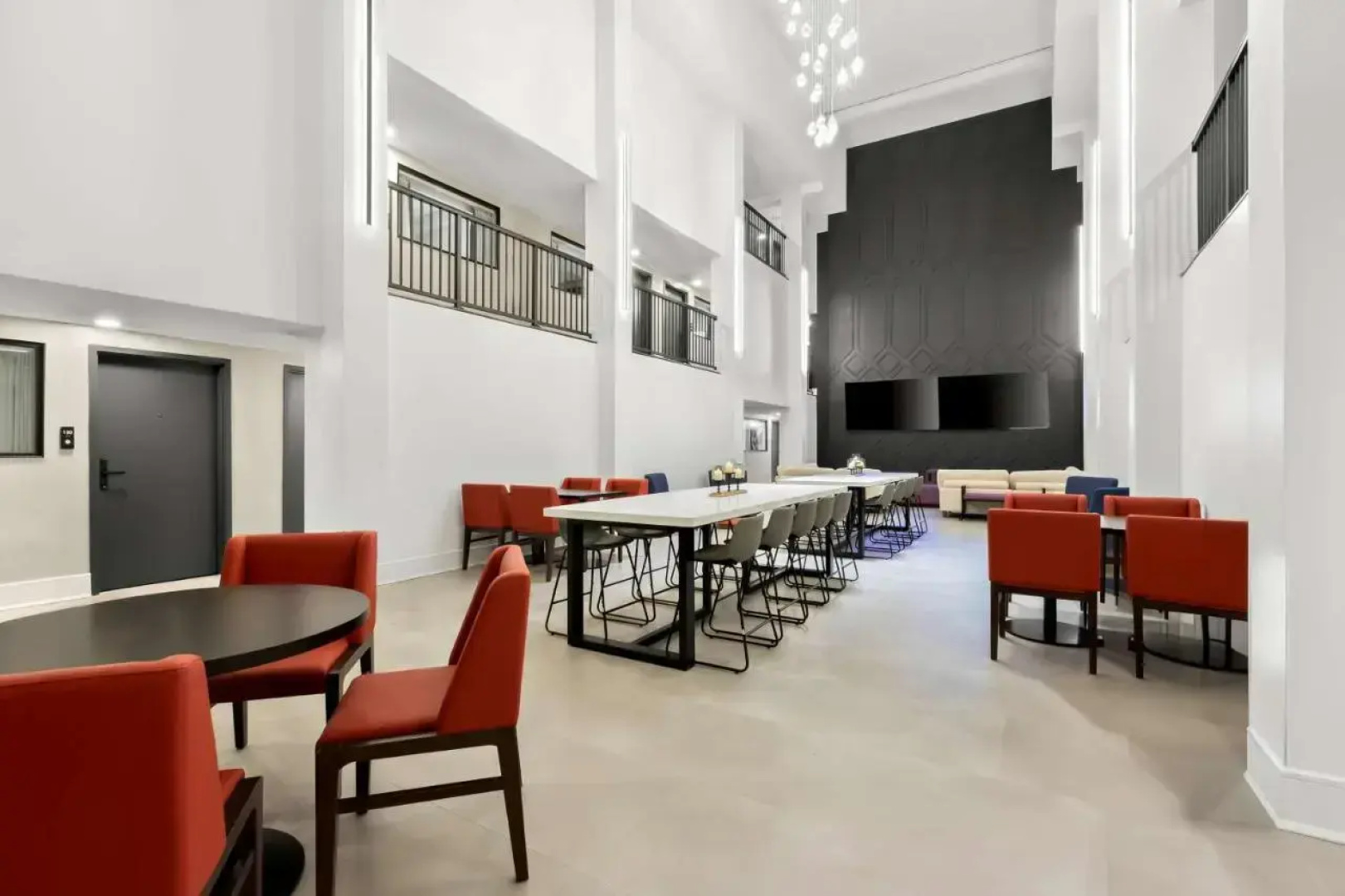 Latitude Suites Tinton Falls Eatontown/BW Premier Collection 