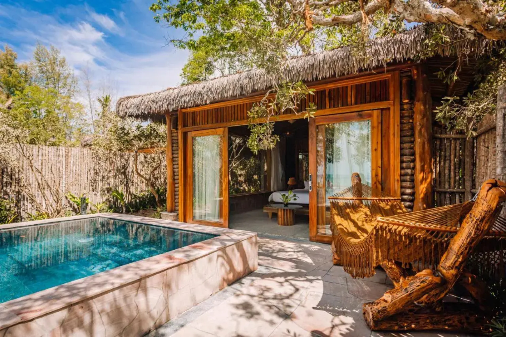 Курортный отель Ocean Bay Phu Quoc Resort and Spa