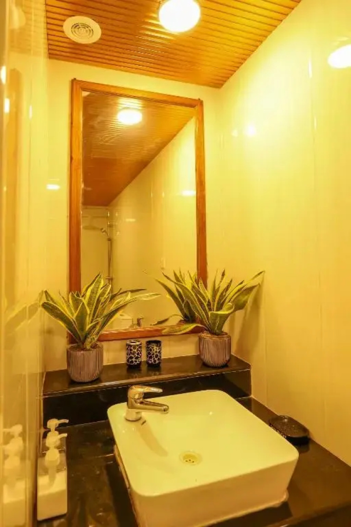 Thoddoo Beach Holiday Inn