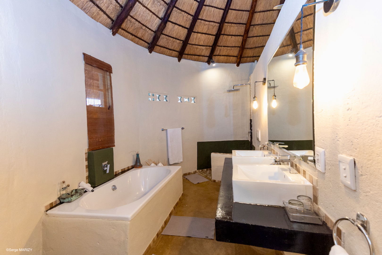 Mziki Safari Lodge