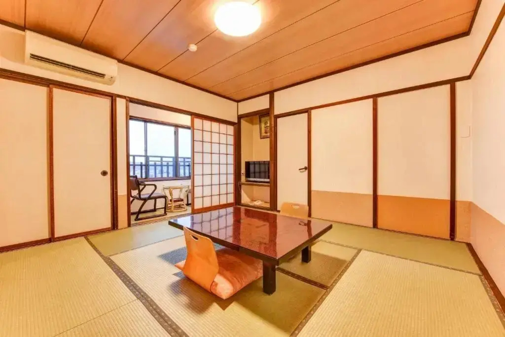 Futarishizuka Hakuun